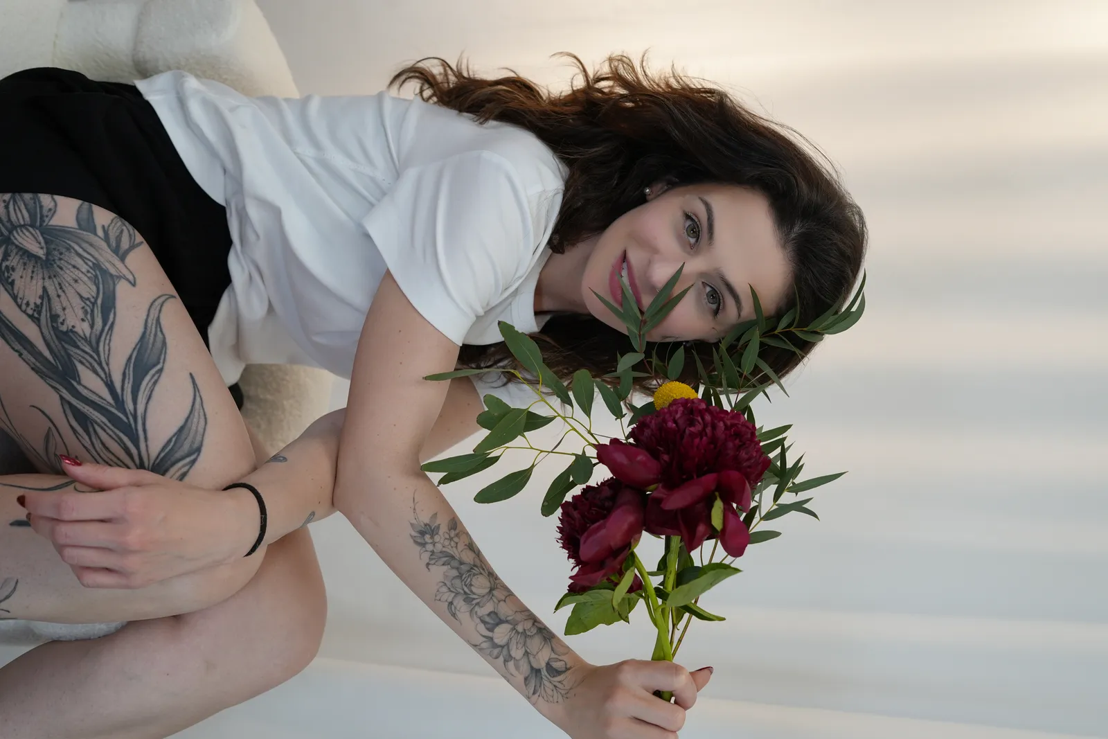 Tatuagem fineline autoral sobre a pele